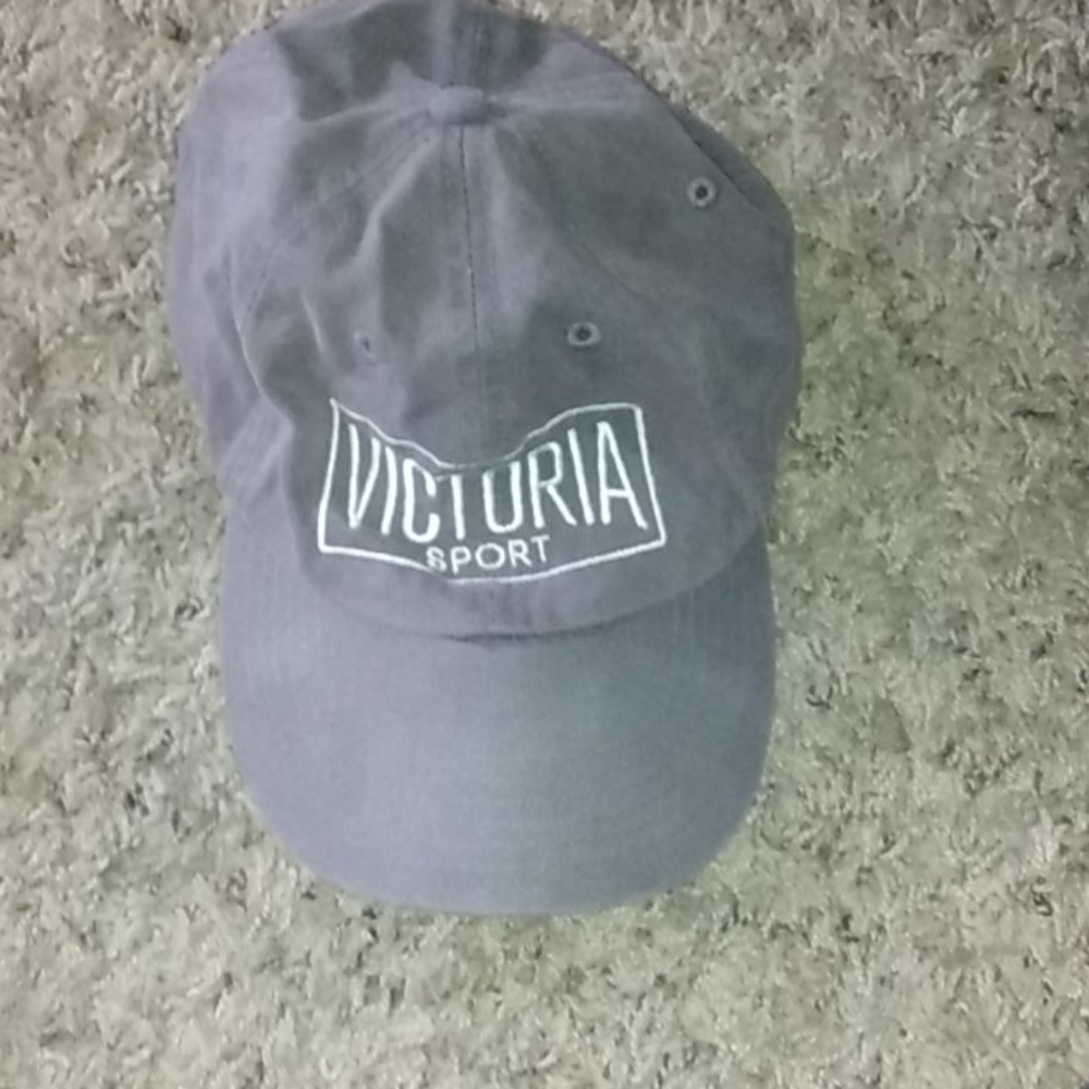 Fashion hat